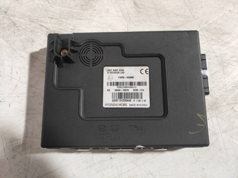 Recambio de modulo electronico para hyundai i20 coupe 1.2 16v cat referencia OEM IAM 95400C8070  