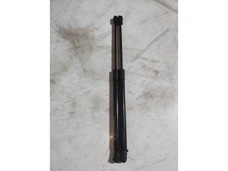 Recambio de amortiguadores maletero / porton para hyundai i20 coupe 1.2 16v cat referencia OEM IAM 81780C8310 81770C8310 