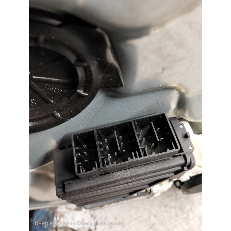 Recambio de elevalunas delantero derecho para seat cordoba berlina (6l2) signo/a referencia OEM IAM 6L4837752DJ  4P