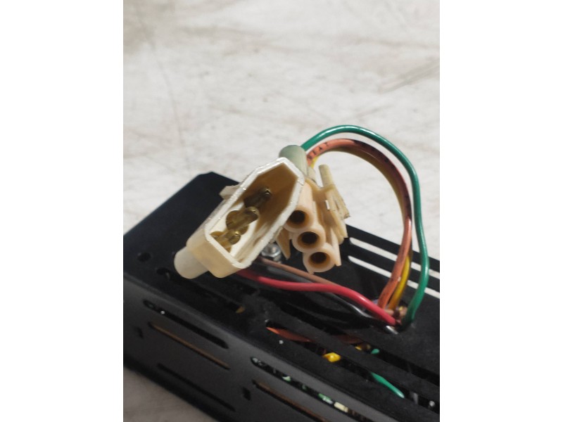 Recambio de pantalla multifuncion para jaguar xjs/xjsc/xjr-s referencia OEM IAM 83876D   Recambio de pantalla multifuncion para jaguar xjs/xjsc/xjr-s referencia OEM IAM 83876D