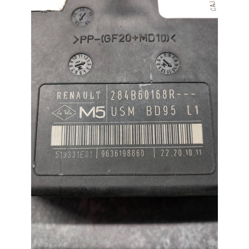 Recambio de caja reles / fusibles para renault megane iii berlina 5 p expression referencia OEM IAM 284B60168R 519331E01 9636198