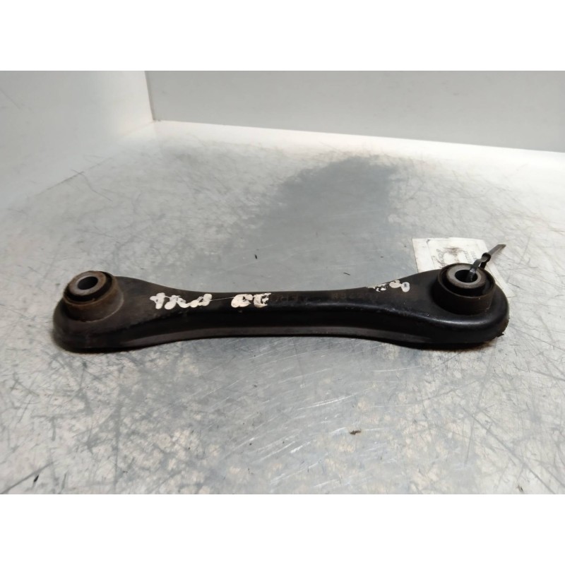 Recambio de brazo suspension inferior trasero derecho para mazda 3 berlina (bk) 1.6 cd diesel cat referencia OEM IAM   
