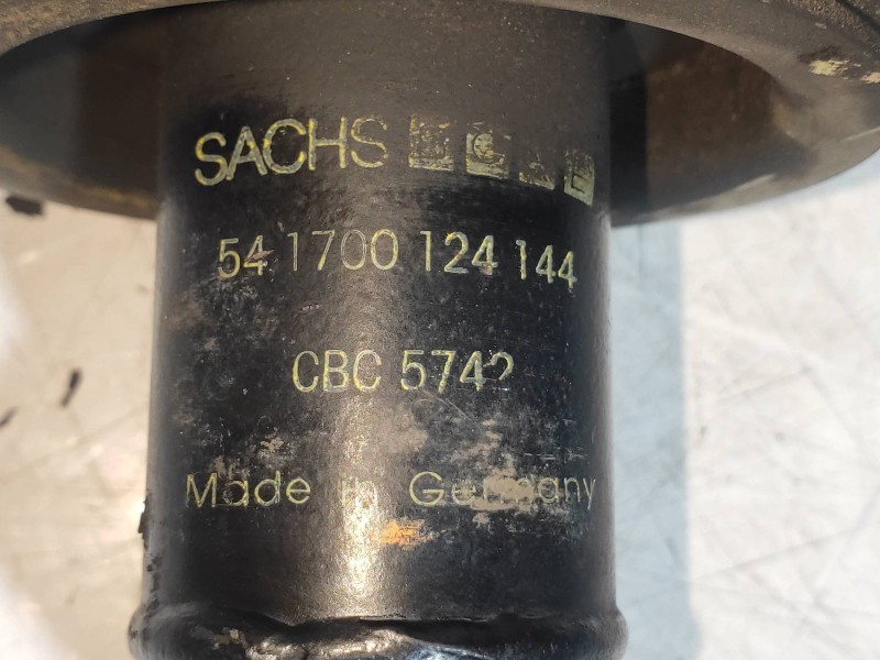 Recambio de amortiguador trasero derecho para jaguar xjs/xjsc/xjr-s referencia OEM IAM CBC5742 541700124144 