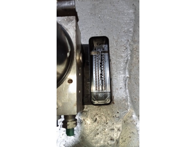 Recambio de abs para citroen c5 berlina exclusive referencia OEM IAM 10096011403 9657061080 10020601904