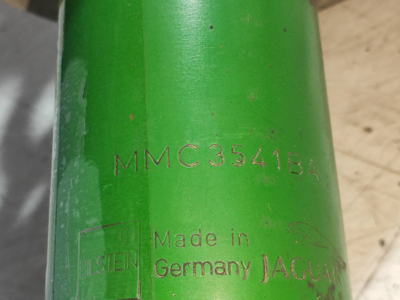 Recambio de amortiguador trasero izquierdo para jaguar xjs/xjsc/xjr-s referencia OEM IAM MMC3541BA  