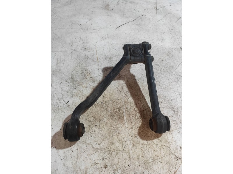 Recambio de brazo suspension superior delantero derecho para jaguar xjs/xjsc/xjr-s referencia OEM IAM CCC2426  
