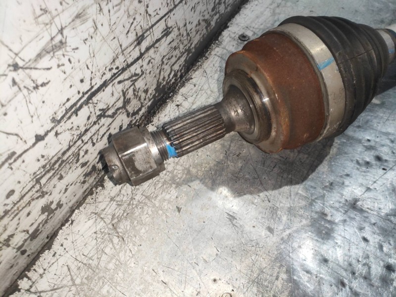 Recambio de transmision delantera izquierda para citroen c3 attraction referencia OEM IAM 9801388580  