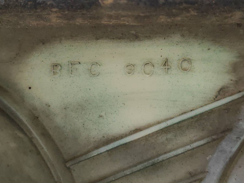 Recambio de soporte faro izquierdo para jaguar xj6/12 referencia OEM IAM BFC9040  BIFARO