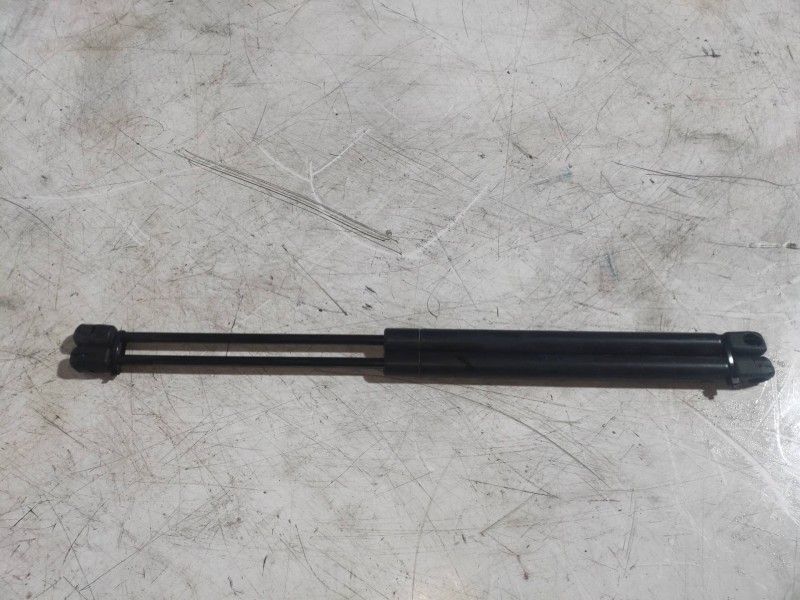 Recambio de amortiguadores maletero / porton para jaguar xj6/12 referencia OEM IAM BEC13514  