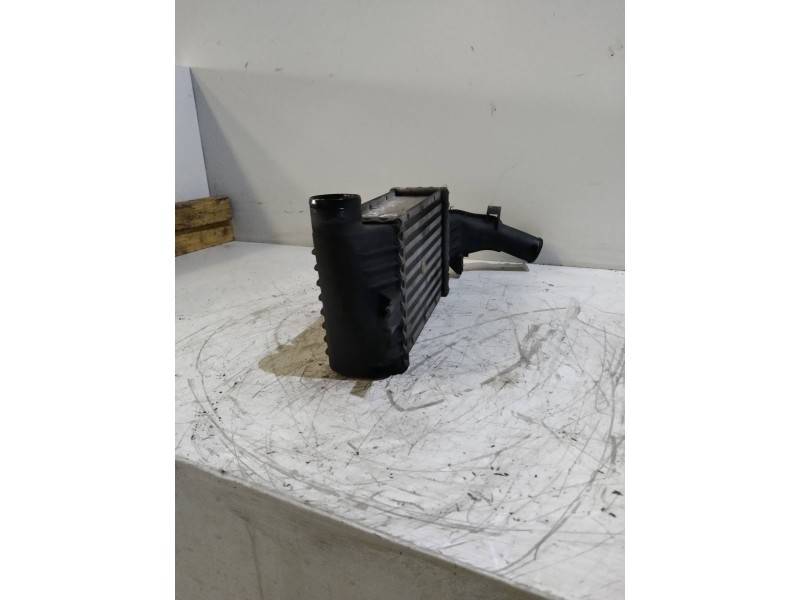 Recambio de intercooler para opel zafira a elegance referencia OEM IAM 24436438DF1  