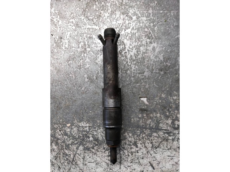 Recambio de inyector para seat ibiza (6l1) stella referencia OEM IAM 0432193600 028130203F 