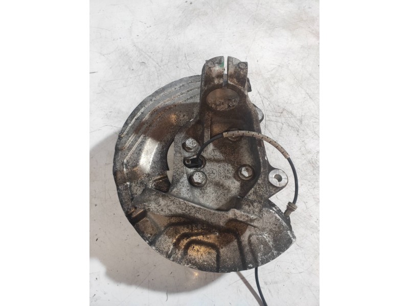 Recambio de mangueta delantera derecha para bmw serie 3 cabrio (e93) 330d referencia OEM IAM   