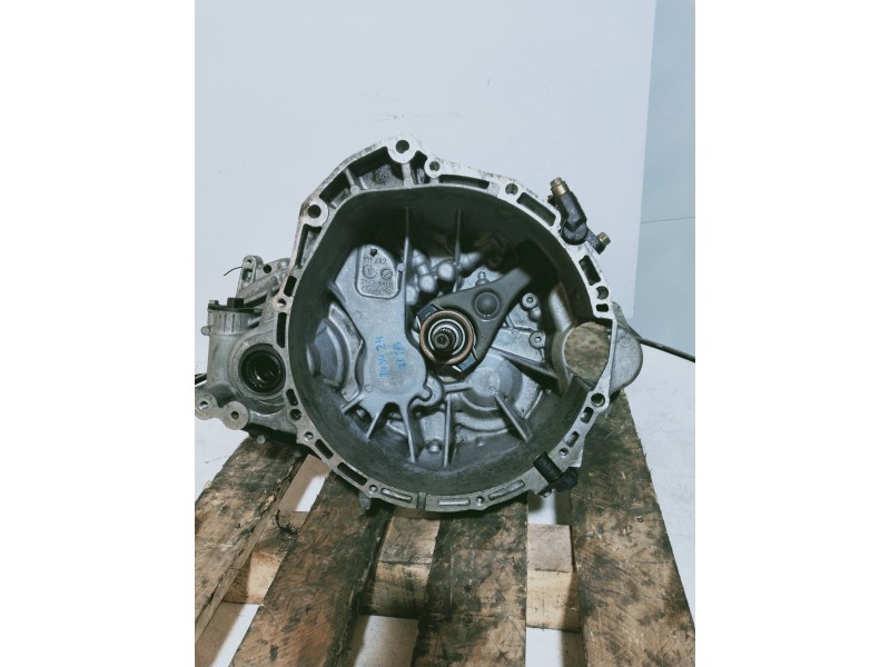Recambio de caja cambios para nissan almera tino (v10m) acenta referencia OEM IAM   