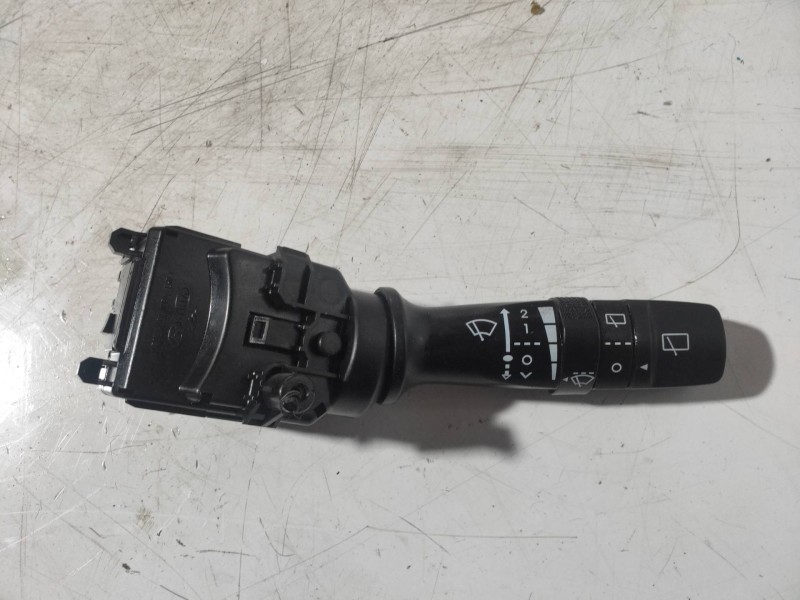 Recambio de mando limpia para hyundai ix35 classic 2wd referencia OEM IAM 934202K560  