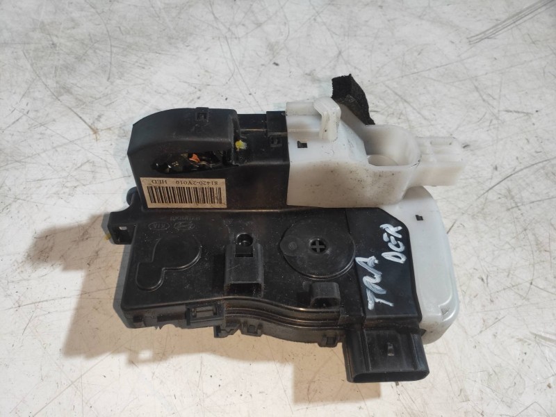 Recambio de motor cierre centralizado trasero derecho para hyundai ix35 classic 2wd referencia OEM IAM 814202Y010  