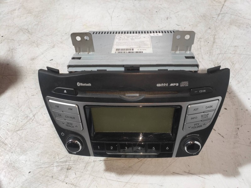 Recambio de sistema audio / radio cd para hyundai ix35 classic 2wd referencia OEM IAM 961602Y730TAN  