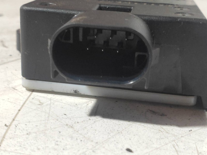 Recambio de modulo electronico para hyundai ix35 classic 2wd referencia OEM IAM 956902P000 BG6813B200 A2C53311192