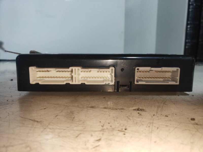 Recambio de modulo electronico para hyundai ix35 classic 2wd referencia OEM IAM 954002Y302  