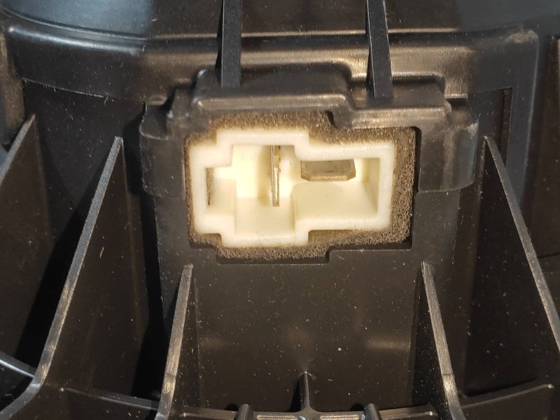 Recambio de motor calefaccion para hyundai ix35 classic 2wd referencia OEM IAM F00S3B2441  