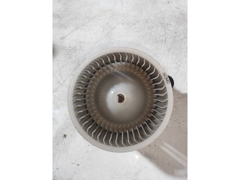 Recambio de motor calefaccion para hyundai ix35 classic 2wd referencia OEM IAM F00S3B2441  