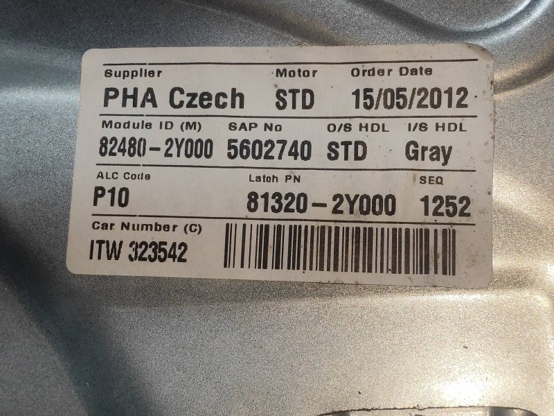 Recambio de elevalunas delantero derecho para hyundai ix35 classic 2wd referencia OEM IAM 824802Y000  