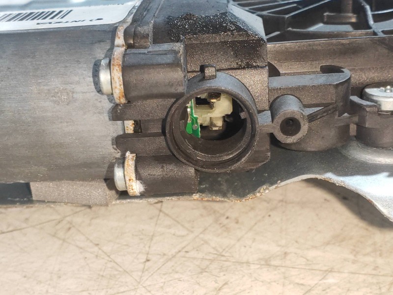 Recambio de elevalunas delantero derecho para hyundai ix35 classic 2wd referencia OEM IAM 824802Y000  