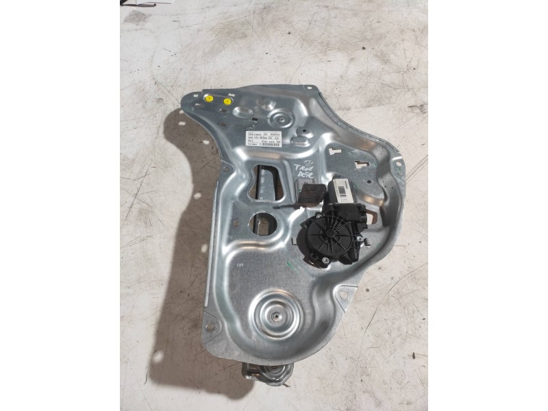 Recambio de elevalunas trasero derecho para hyundai ix35 classic 2wd referencia OEM IAM 834802Y010  