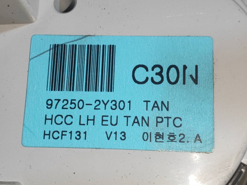 Recambio de mando calefaccion / aire acondicionado para hyundai ix35 classic 2wd referencia OEM IAM 972502Y301  