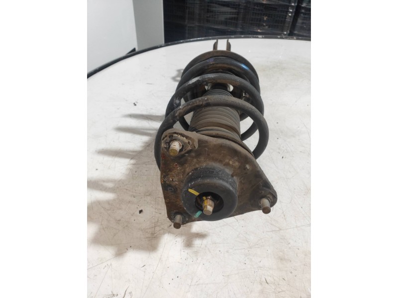 Recambio de amortiguador delantero derecho para hyundai ix35 classic 2wd referencia OEM IAM 546603U010  