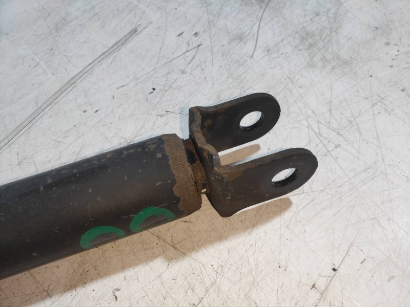 Recambio de amortiguador trasero izquierdo para hyundai ix35 classic 2wd referencia OEM IAM 553003U010  