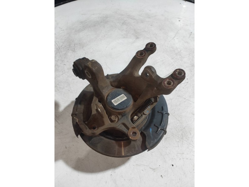 Recambio de mangueta trasera derecha para hyundai ix35 classic 2wd referencia OEM IAM   