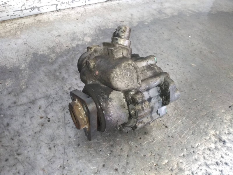 Recambio de bomba direccion para audi a6 berlina (4b2) 1.9 tdi referencia OEM IAM   