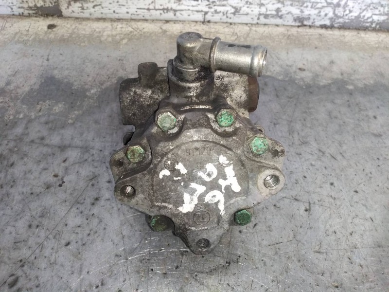Recambio de bomba direccion para audi a6 berlina (4b2) 1.9 tdi referencia OEM IAM   