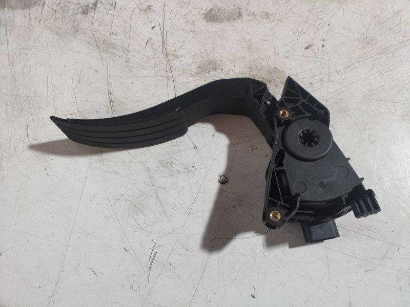 Recambio de potenciometro pedal para renault captur ii edition one referencia OEM IAM 180029347R 6PV00997807 