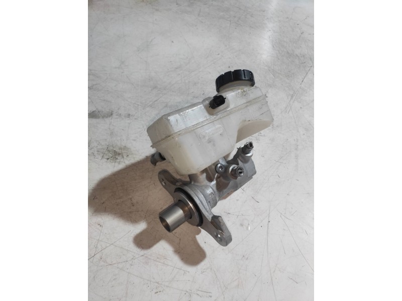 Recambio de bomba freno para renault captur ii edition one referencia OEM IAM   