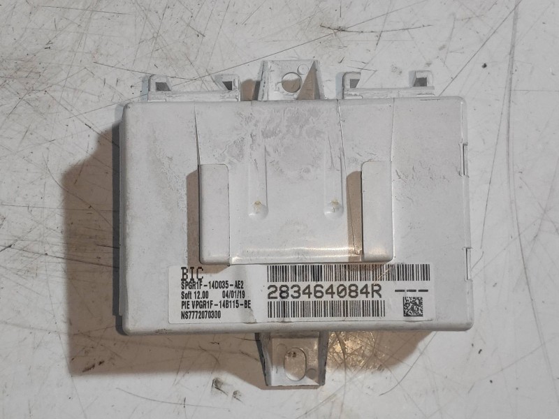 Recambio de modulo electronico para renault captur ii edition one referencia OEM IAM 283464084R NS7772070300 