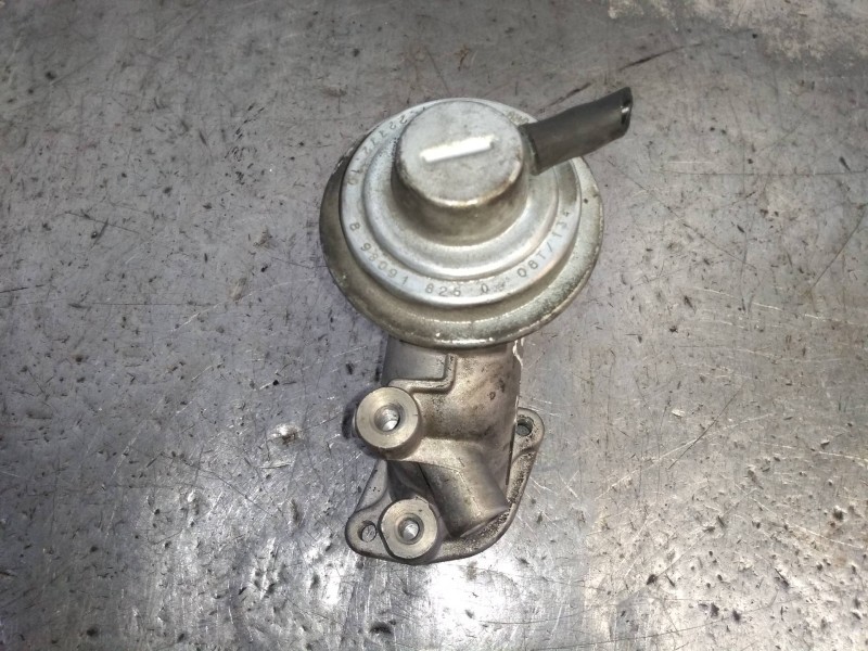 Recambio de valvula egr para opel combo (corsa c) familiar referencia OEM IAM 98091825 72277210 