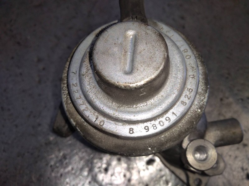 Recambio de valvula egr para opel combo (corsa c) familiar referencia OEM IAM 98091825 72277210 