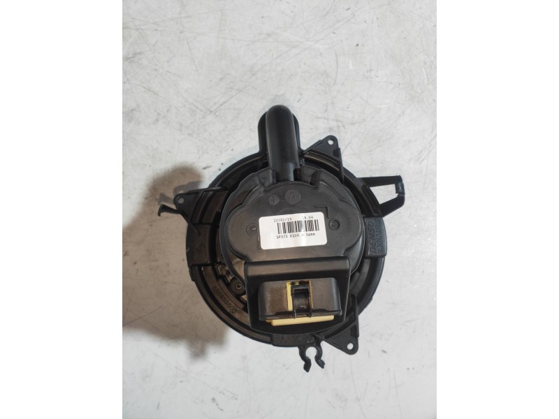 Recambio de motor calefaccion para renault captur ii edition one referencia OEM IAM 5P3730000  