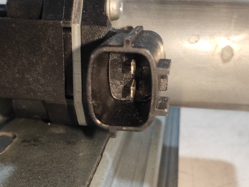 Recambio de elevalunas delantero derecho para renault captur ii edition one referencia OEM IAM 807200713R  