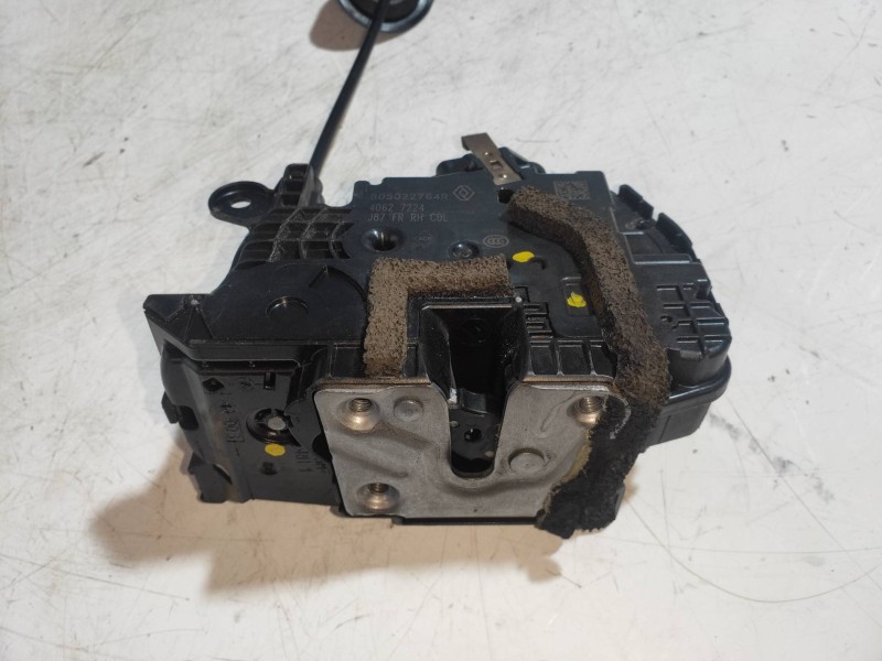 Recambio de motor cierre centralizado delantero derecho para renault captur ii edition one referencia OEM IAM 805022764R  