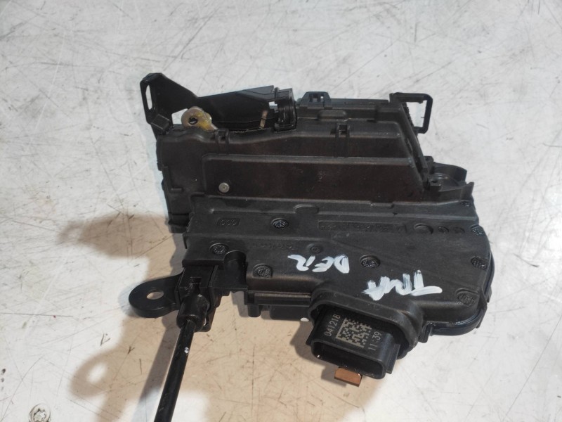 Recambio de motor cierre centralizado trasero derecho para renault captur ii edition one referencia OEM IAM 805027072R  
