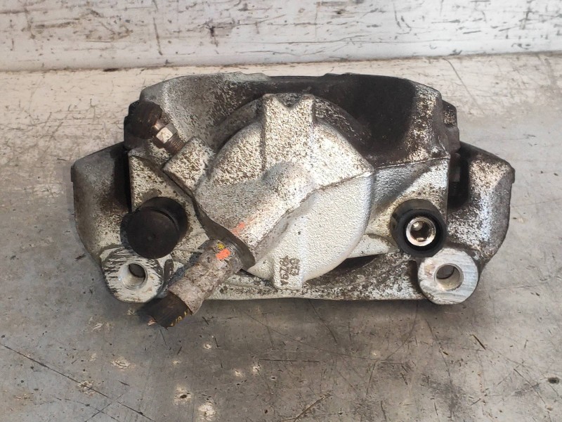 Recambio de pinza freno delantera izquierda para renault captur ii edition one referencia OEM IAM   