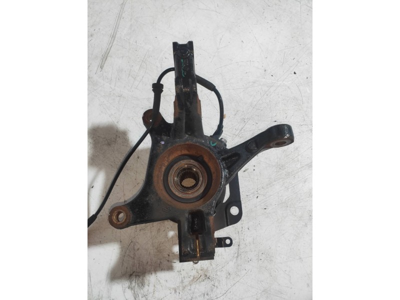 Recambio de mangueta delantera derecha para renault captur ii edition one referencia OEM IAM   