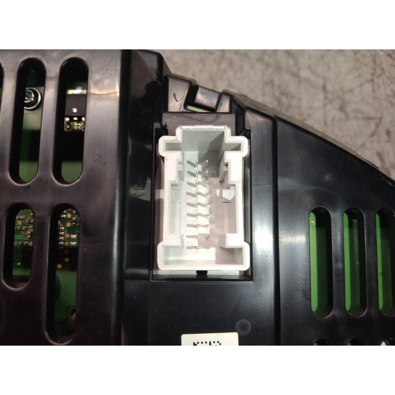 Recambio de cuadro instrumentos para mercedes clase e (w212) familiar 3.0 cdi cat referencia OEM IAM A2129000425 A2C53435305 A2C