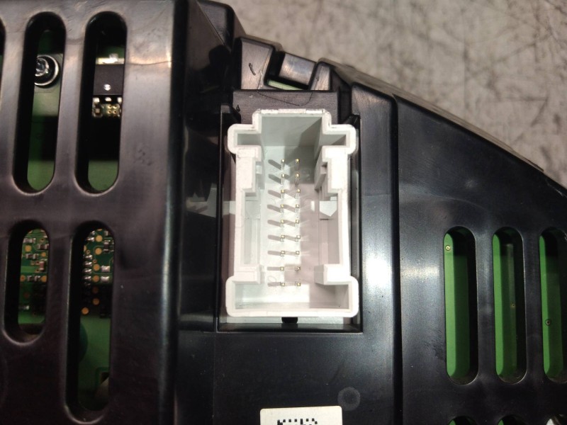 Recambio de cuadro instrumentos para mercedes clase e (w212) familiar 3.0 cdi cat referencia OEM IAM A2129000425 A2C53435305 A2C