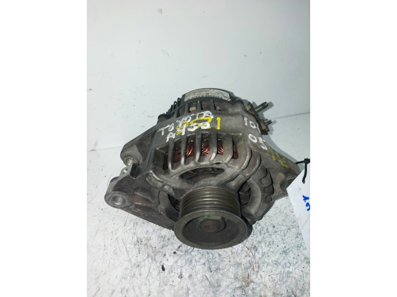 Recambio de alternador para toyota aygo (kgb/wnb) sport referencia OEM IAM 2706000Q10 DENSO 