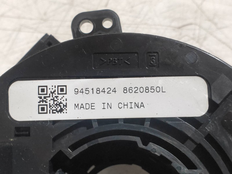 Recambio de anillo airbag para opel mokka x color edition start/stop referencia OEM IAM 94518424 8620850L 