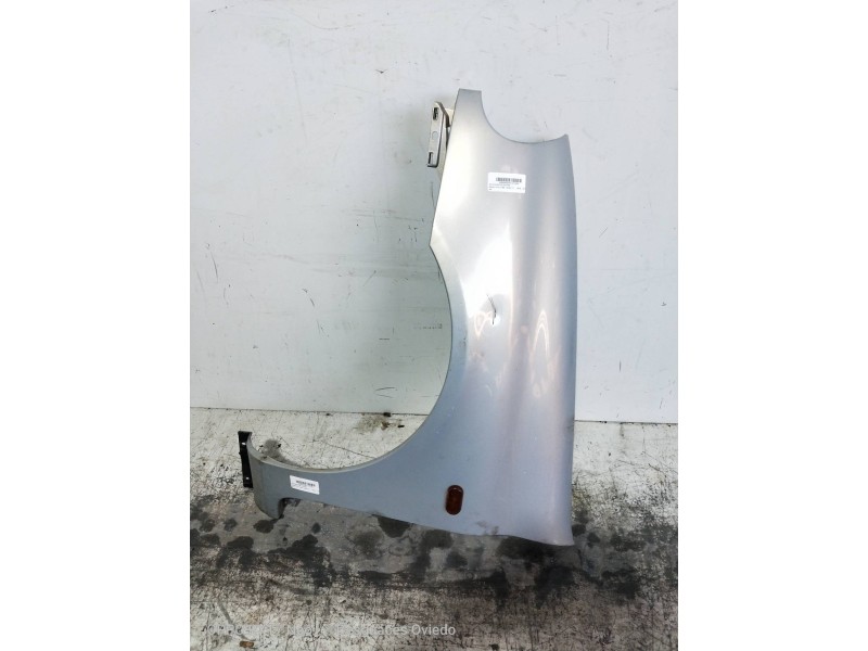 Recambio de aleta delantera izquierda para renault clio ii fase i (b/cbo) 1.2 referencia OEM IAM   