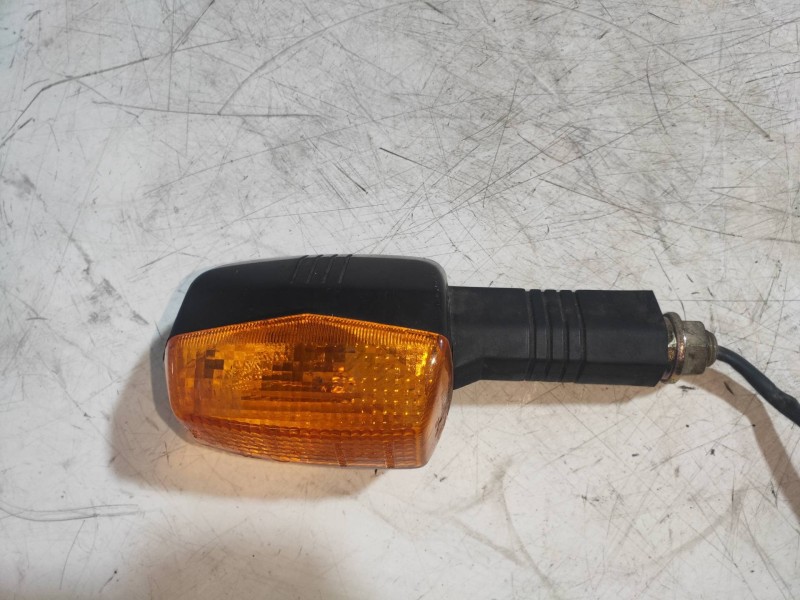 Recambio de piloto trasero derecho para yamaha ybr 125 ybr 125 referencia OEM IAM   